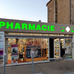 Enseigne pharmacie lumineuse lettres plexi | Proébo Promoplast